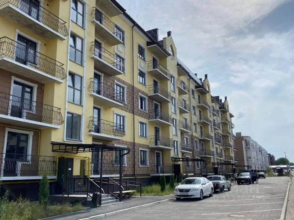 2-к кв. Ставропольский край, Ессентуки ул. Очаровательная, 16 (55.5 м) - Фото 0