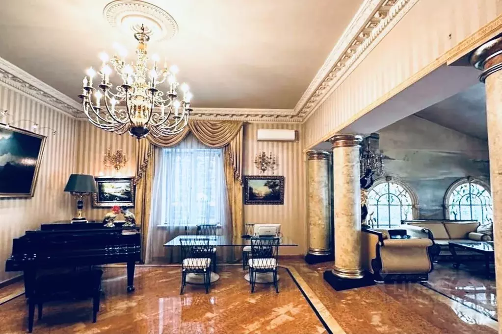 Коттедж в Московская область, Одинцовский городской округ, с. Усово, ... - Фото 1