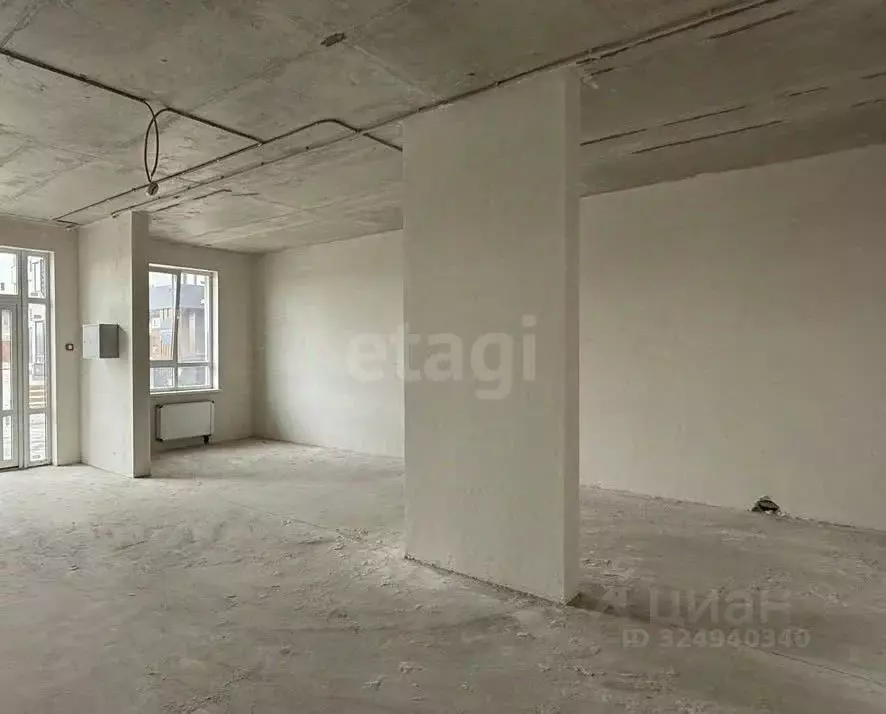 Офис в Крым, Симферопольский район, с. Мирное ул. Славы (52 м) - Фото 1