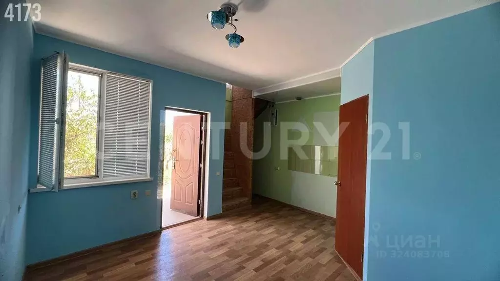 Дом в Крым, Евпатория городской округ, Заозерное пгт ул. Молодежная ... - Фото 2