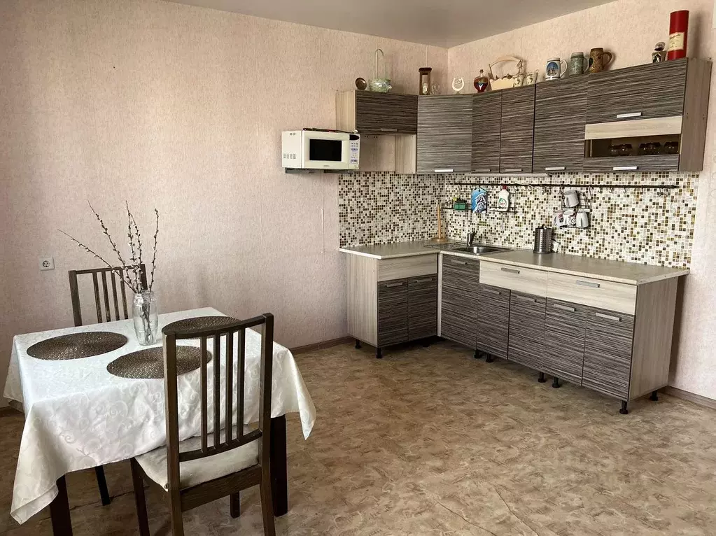 2-к кв. Челябинская область, Челябинск ул. Зальцмана, 40 (40.0 м) - Фото 0
