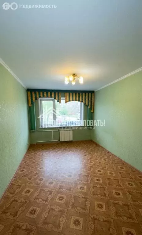 3-комнатная квартира: Абакан, улица Карла Маркса, 21А (58.2 м) - Фото 1