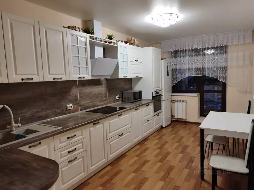 2-к кв. Татарстан, Набережные Челны просп. Яшьлек, 12Б (60.0 м) - Фото 0