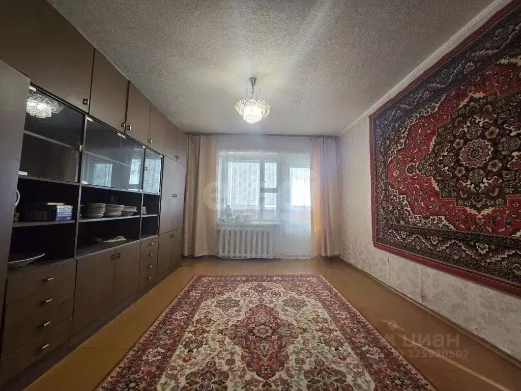 3-к кв. Курская область, Курск ул. Черняховского, 54 (58.7 м) - Фото 1