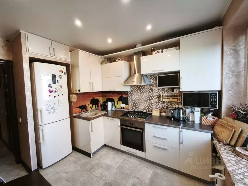 2-к кв. Псковская область, Псков Техническая ул., 14 (55.0 м) - Фото 1