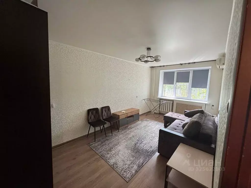 1-к кв. Волгоградская область, Волгоград Жилгородок мкр, ул. ... - Фото 1