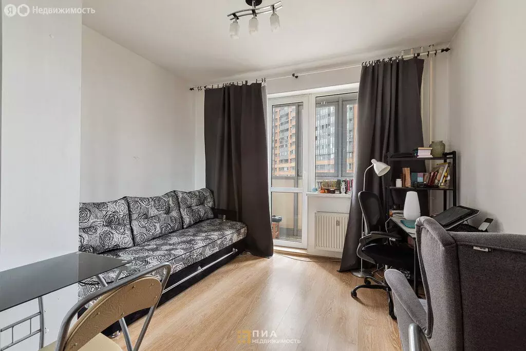 Квартира-студия: Мурино, проспект Авиаторов Балтики, 3 (25 м) - Фото 2