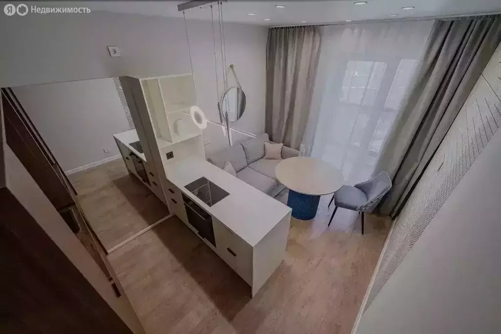 1-комнатная квартира: Екатеринбург, улица Свердлова, 32Б (35 м) - Фото 1