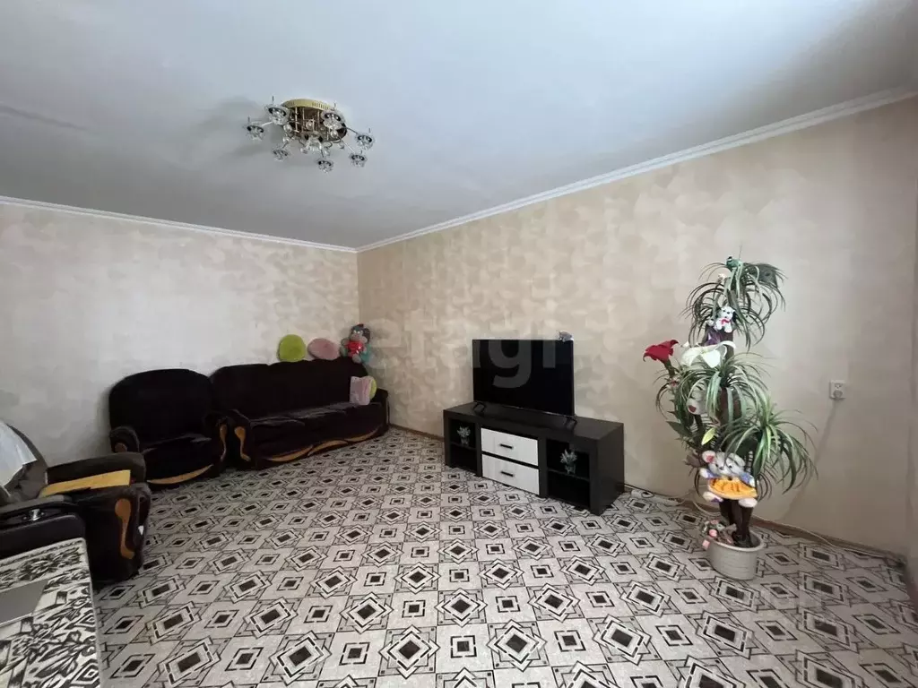 Дом в Саратовская область, Красноармейск ул. 20 лет Победы, 84 (92 м) - Фото 2