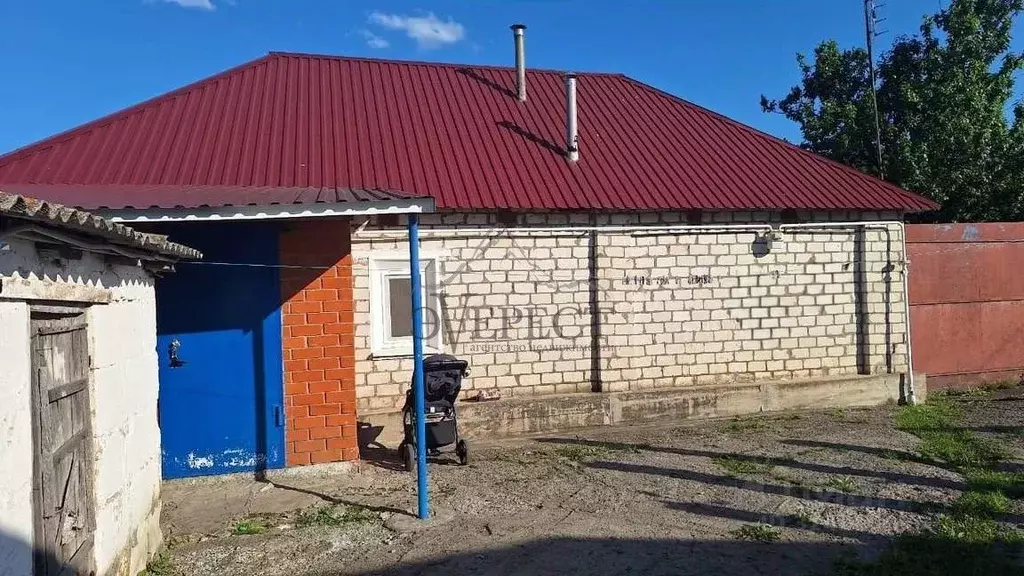 Дом в Белгородская область, Старооскольский городской округ, с. ... - Фото 2