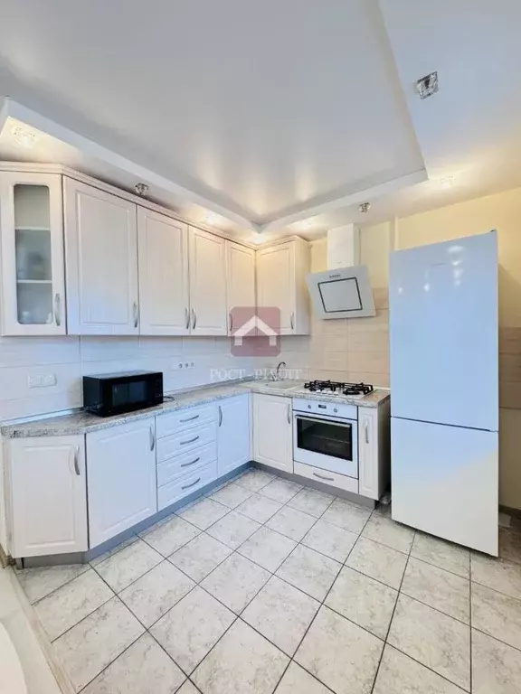 3-к кв. Саратовская область, Саратов Первомайская ул., 47/53 (80.0 м) - Фото 2