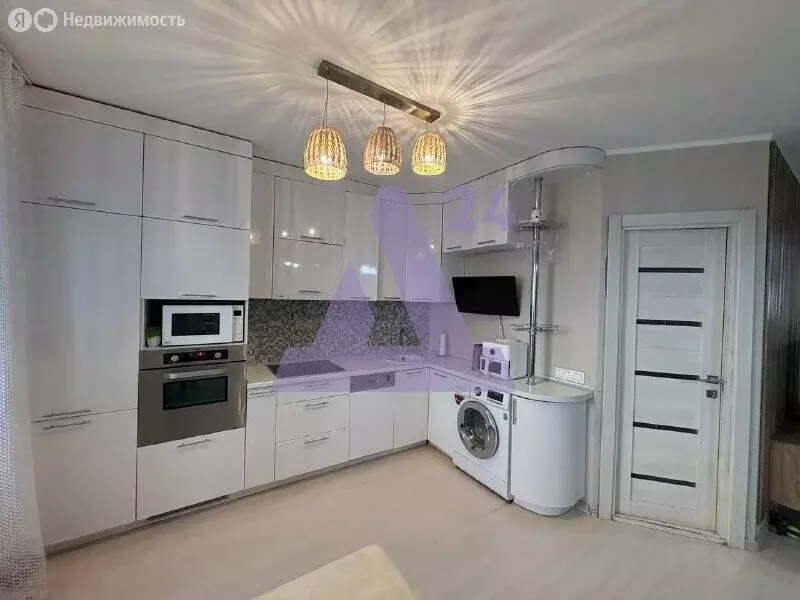 3-комнатная квартира: Барнаул, Балтийская улица, 42А (99 м) - Фото 1