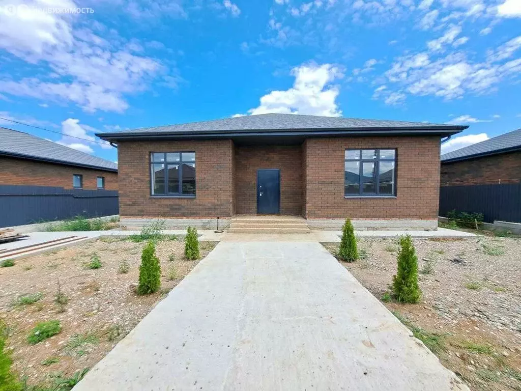 Дом в посёлок Иноземцево, улица Алёнкина, 48 (137 м) - Фото 1
