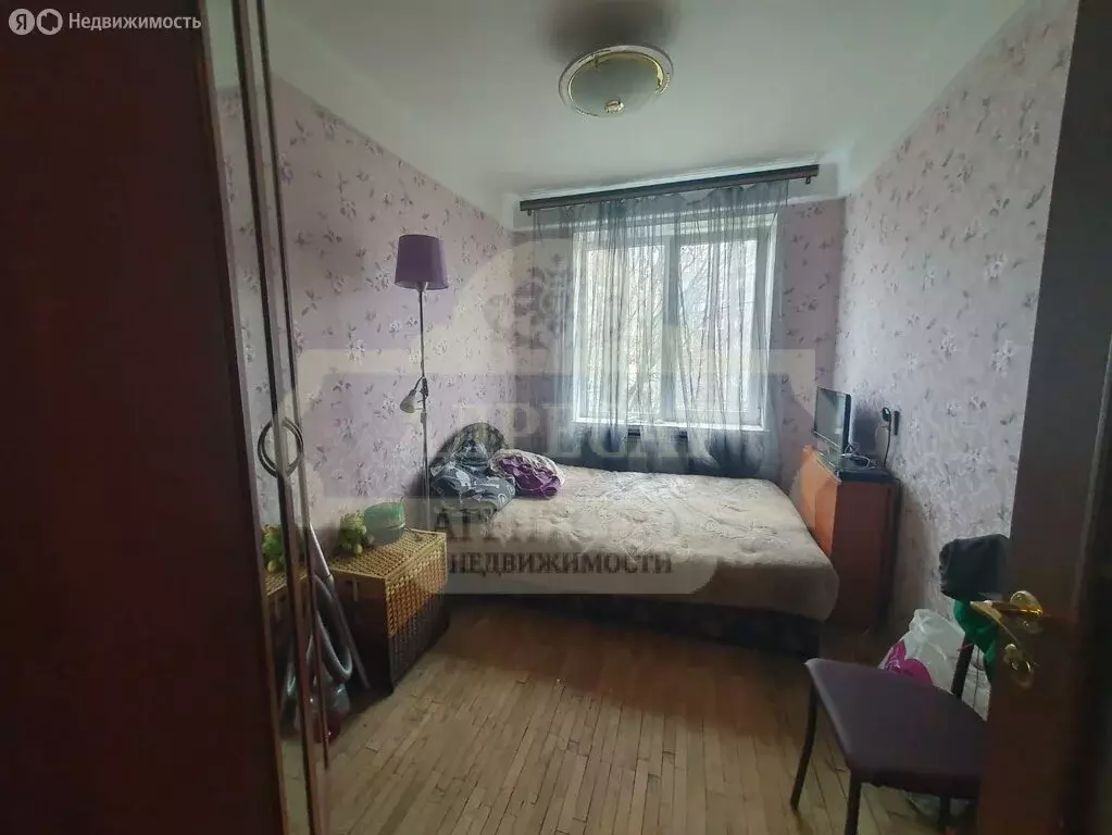 3-комнатная квартира: Санкт-Петербург, улица Солдата Корзуна, 15 (57.1 ... - Фото 1