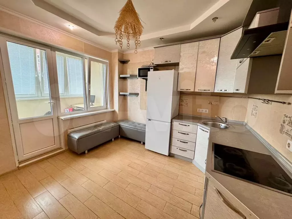 1-к. квартира, 43,9 м, 7/9 эт. - Фото 0