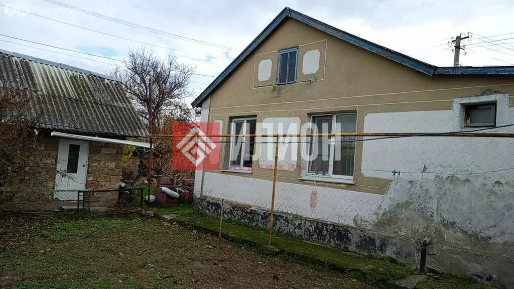 Дом в Тургеневка, улица Гагарина, 65 (80 м) - Фото 1