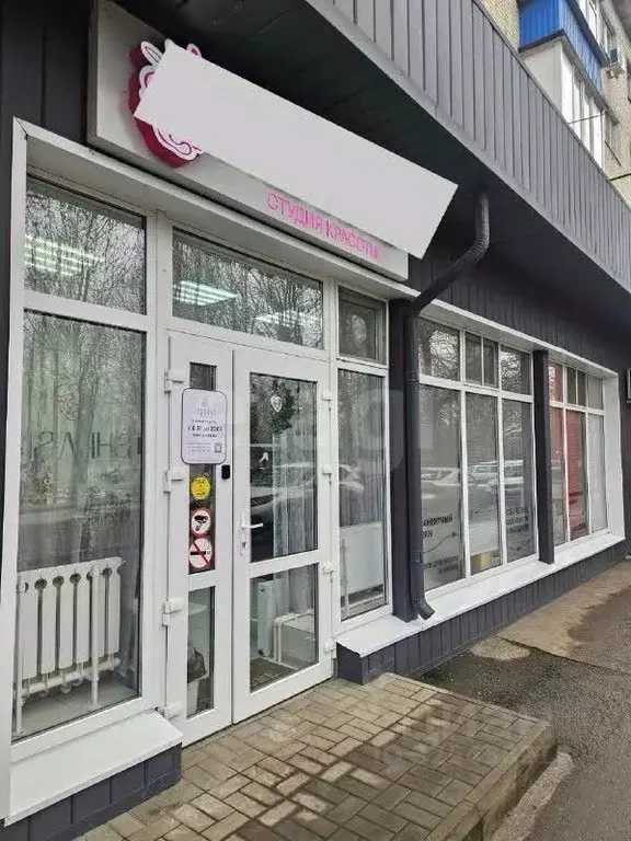 Помещение свободного назначения в Белгородская область, Алексеевка ул. ... - Фото 1