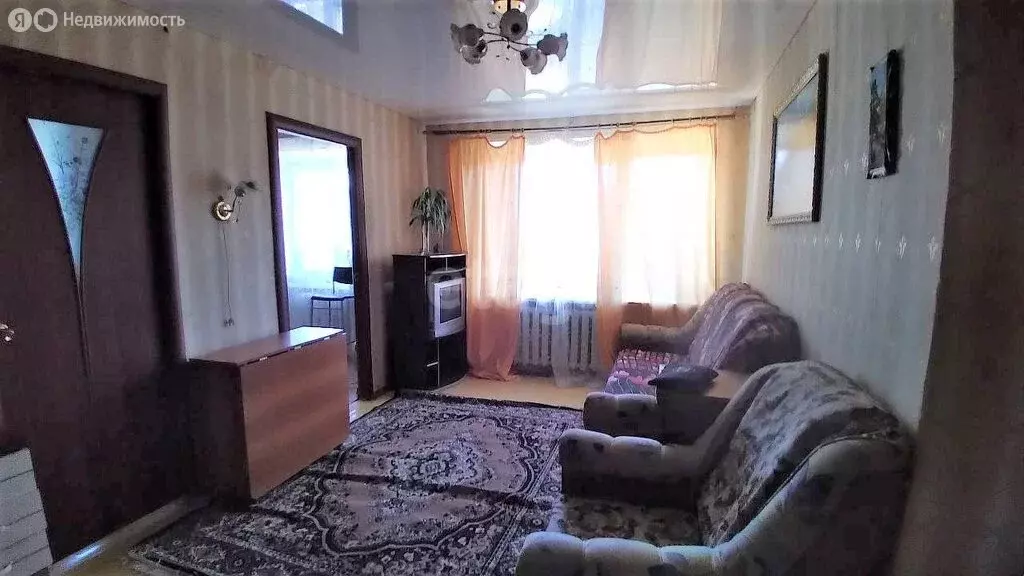 4-комнатная квартира: Бирск, Интернациональная улица, 116А (60.6 м) - Фото 0