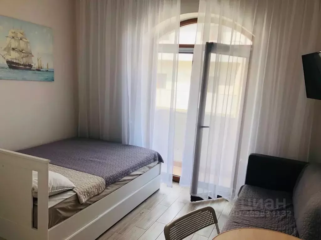 1-к кв. Крым, Черноморское пгт ул. Сигнальная, 2В (20.0 м) - Фото 1