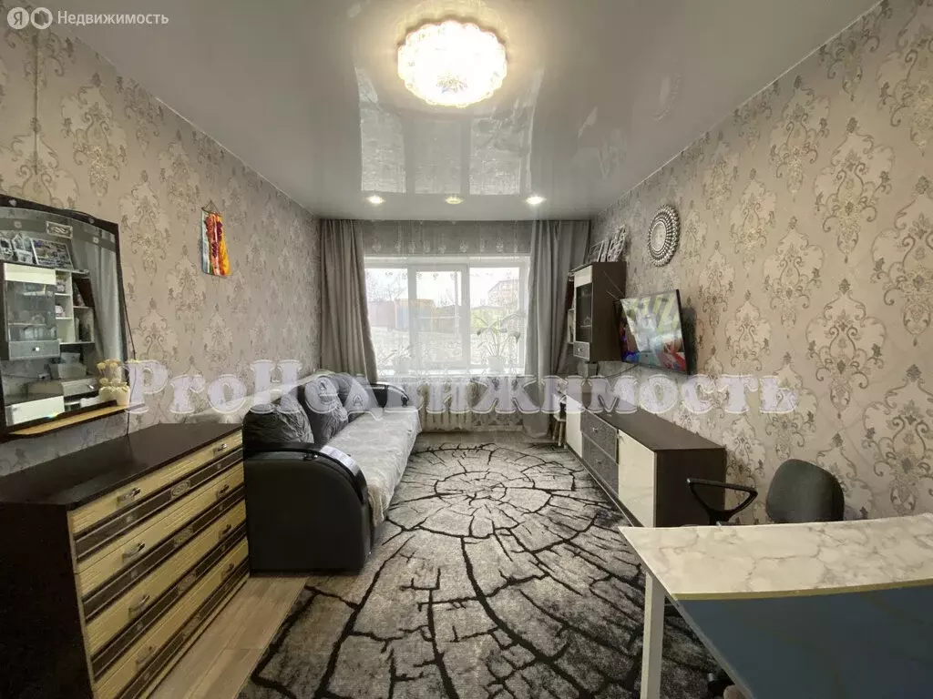 1-комнатная квартира: Кызыл, улица Ооржака Лопсанчапа, 2/1 (36 м) - Фото 0