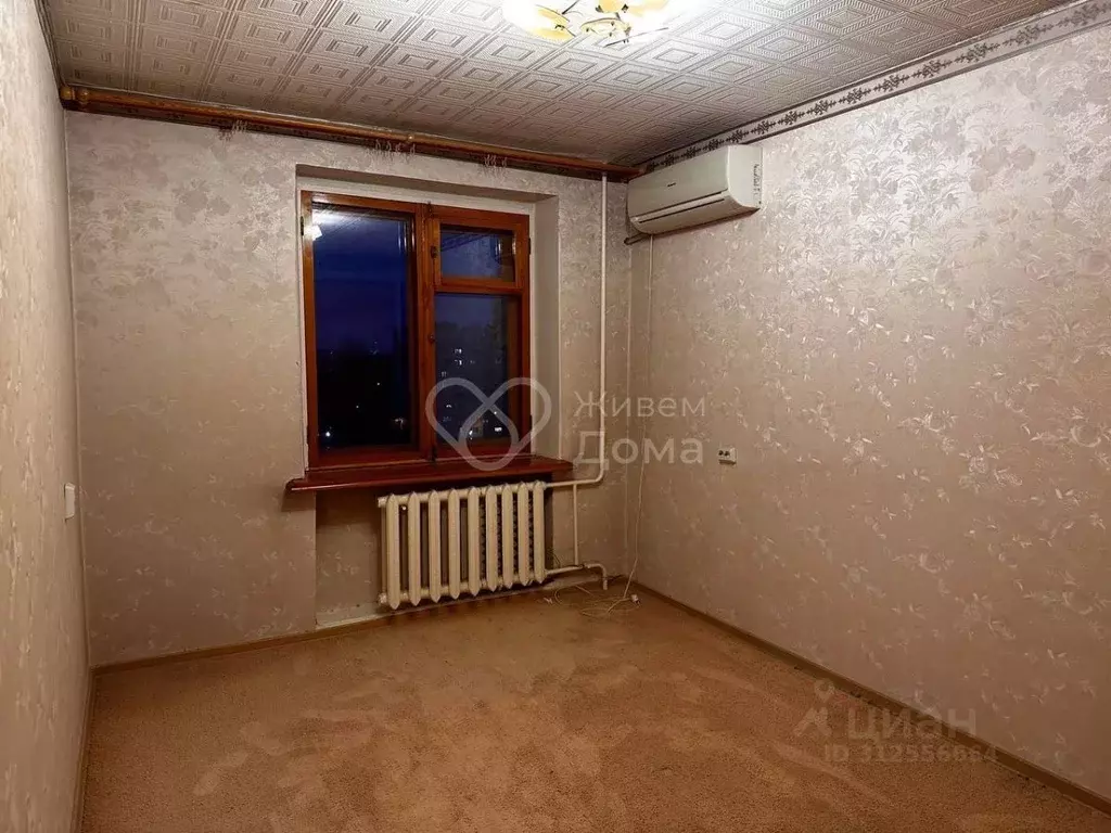 2-к кв. Волгоградская область, Волгоград Рионская ул., 3 (46.8 м) - Фото 0