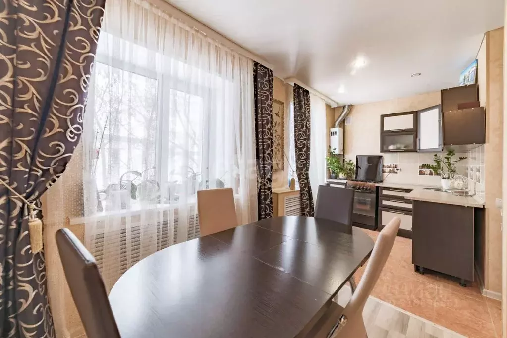 3-к кв. Татарстан, Казань Большая Красная ул., 1б (53.5 м) - Фото 0