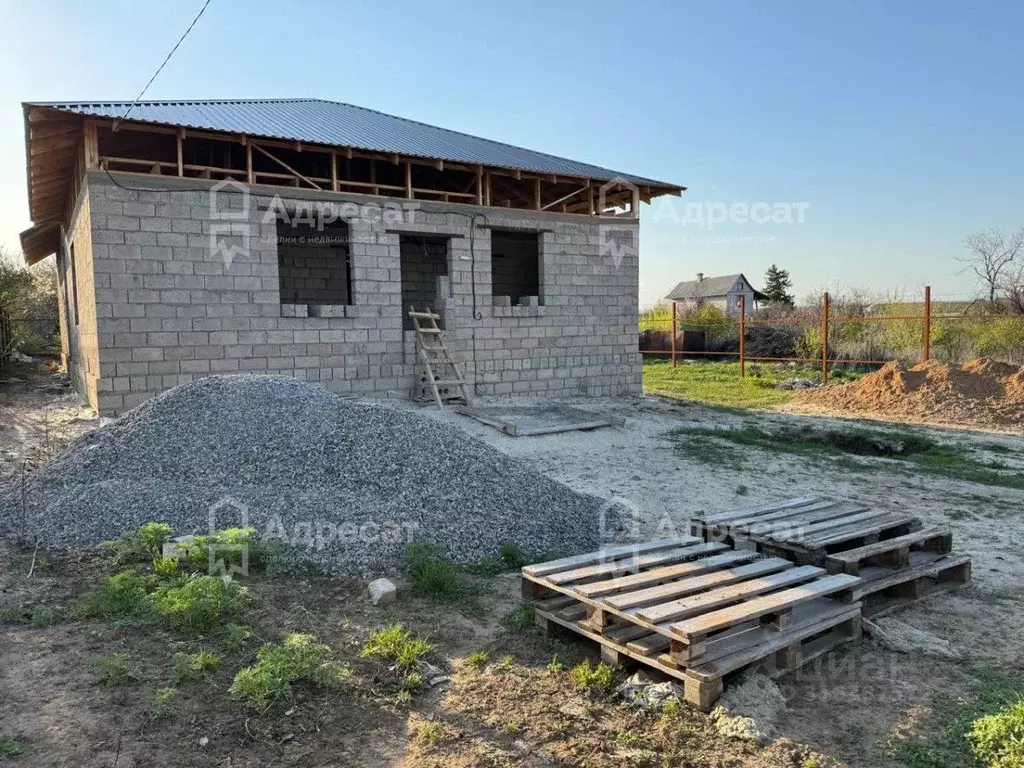 Дом в Волгоградская область, Волгоград ул. Можжевеловая (83 м) - Фото 1