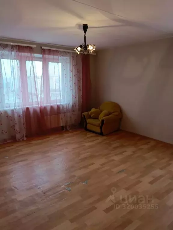 1-к кв. Курганская область, Курган Заозерный жилрайон, 4-й мкр, 24 ... - Фото 1