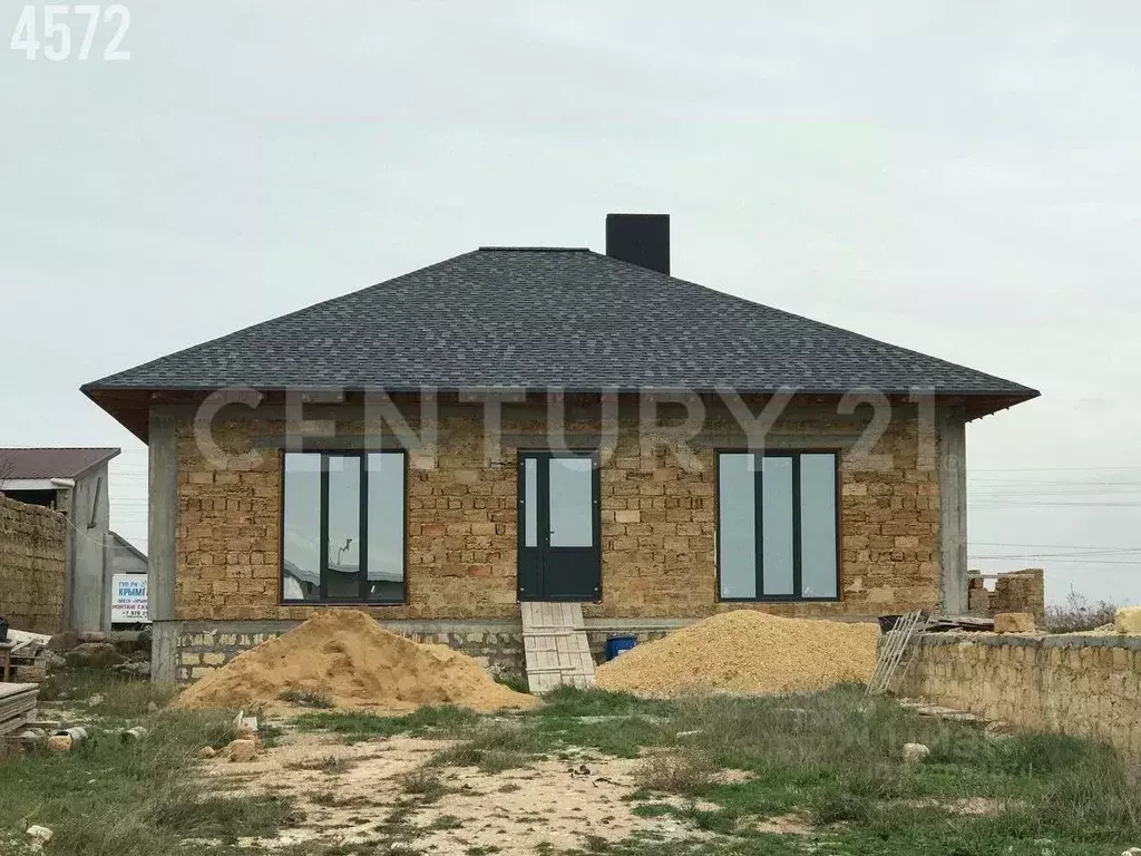 Дом в Крым, Сакский район, с. Суворовское ул. Восточная, 8 (135 м) - Фото 2