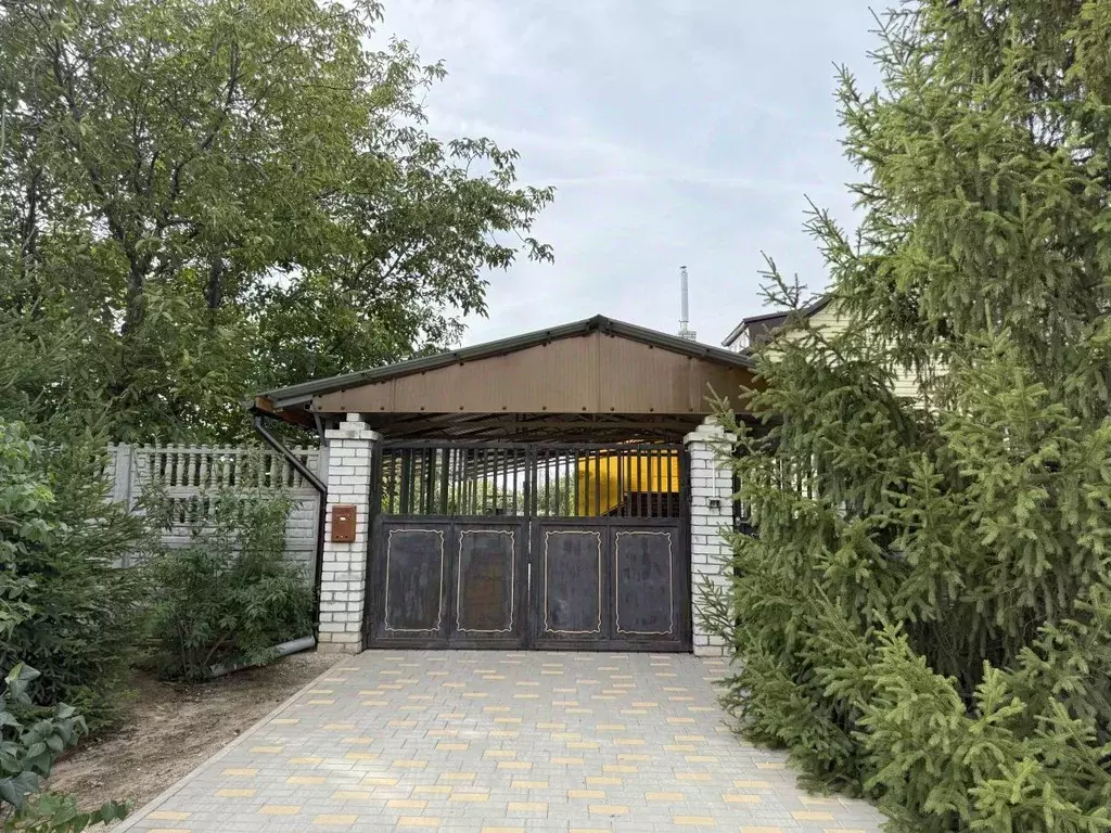 Дом в Волгоградская область, Городищенский район, Ерзовское городское ... - Фото 1