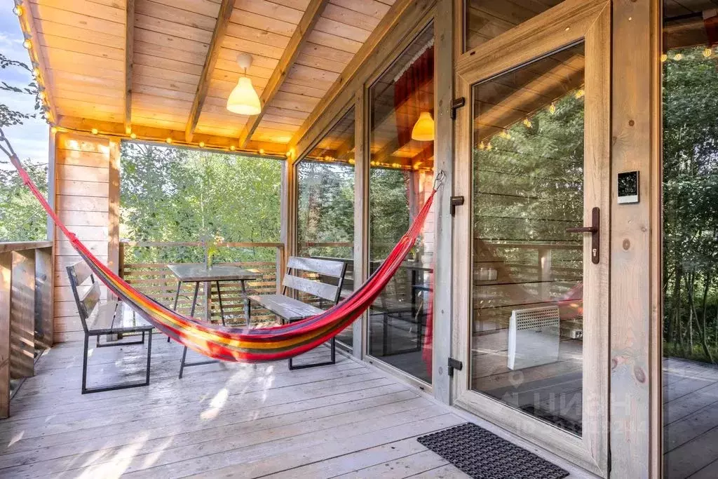 Дом в Ленинградская область, Ломоносовский район, Ропшинское с/пос, д. ... - Фото 1