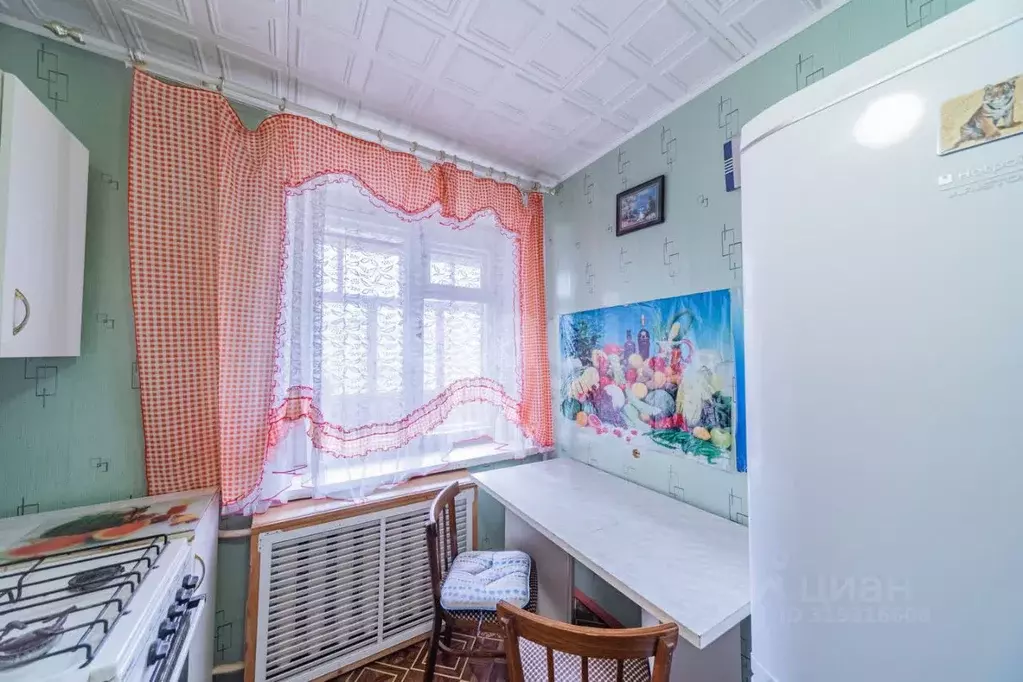 2-к кв. Саратовская область, Энгельс Одесская ул., 83 (56.0 м) - Фото 1