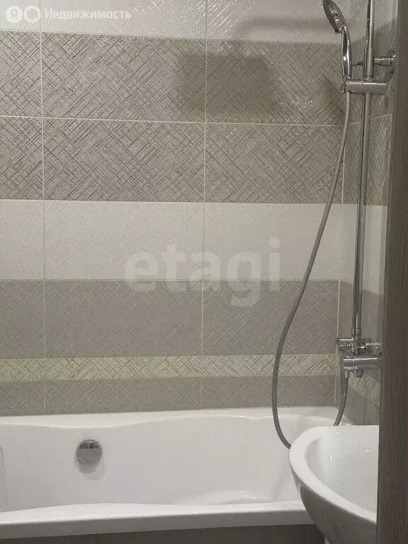 1-комнатная квартира: Горно-Алтайск, Алтайская улица, 28 (30.4 м) - Фото 1