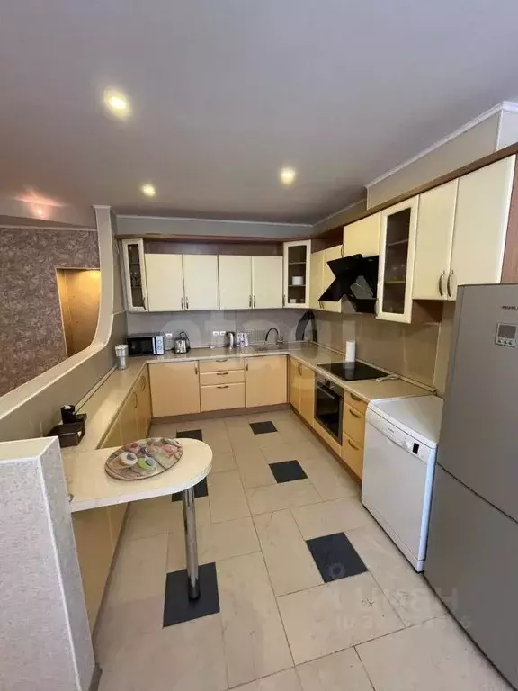 2-к кв. Ямало-Ненецкий АО, Салехард ул. Республики, 78 (106.0 м) - Фото 2