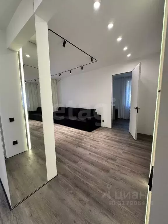 2-к кв. Севастополь ул. Маршала Крылова, 3 (42.0 м) - Фото 1