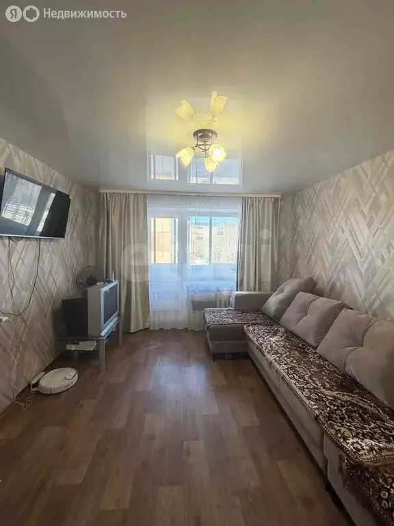 3-комнатная квартира: Улан-Удэ, улица Антонова, 22 (74.1 м) - Фото 1