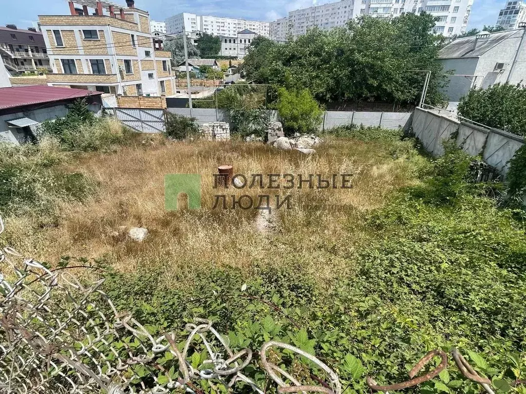 Участок в Севастополь ул. Героев Бреста, 92 (4.3 сот.) - Фото 2