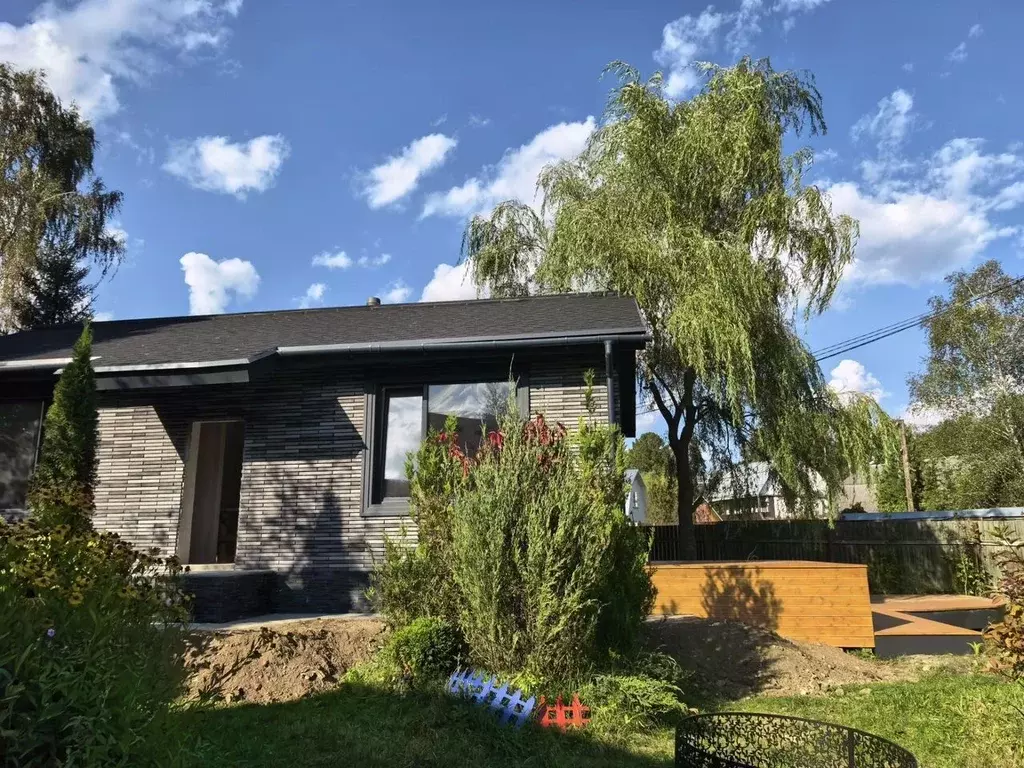 Дом в Московская область, Красногорск городской округ, Нахабино пгт ... - Фото 2