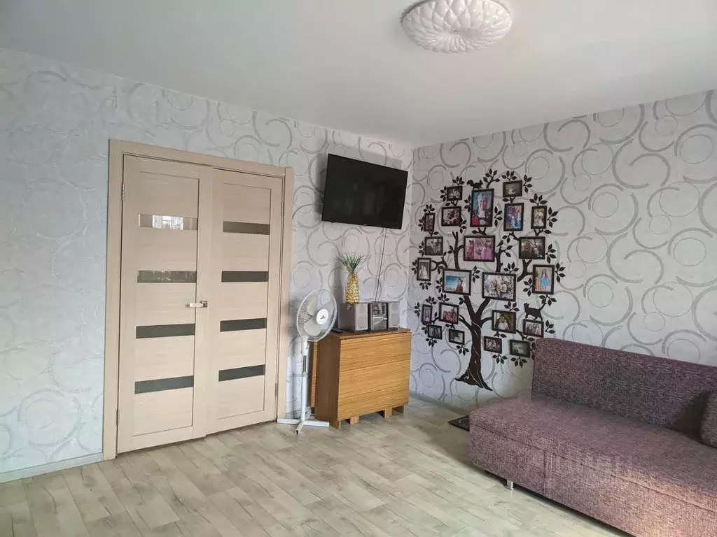 3-к кв. Челябинская область, Челябинск ул. Чичерина, 35б (73.5 м) - Фото 2