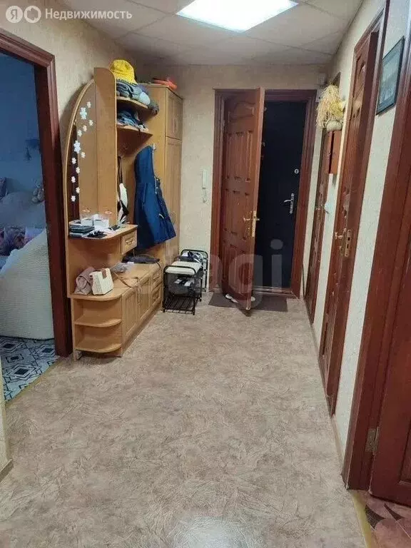 3-комнатная квартира: Шебекино, Рабочая улица, 8 (69.1 м) - Фото 2