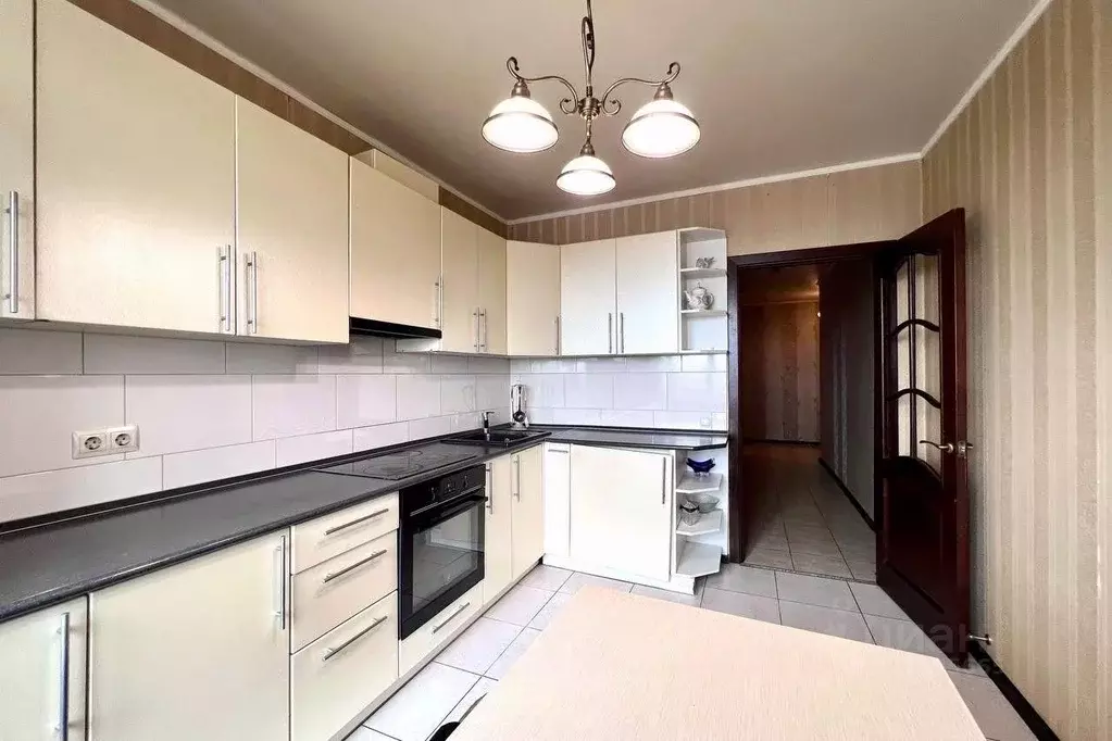 Квартира, 1 комната, 50 м - Фото 1