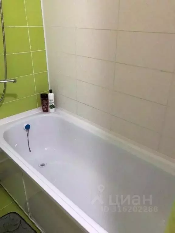 2-к кв. Башкортостан, Уфа Златоустовская ул., 20 (68.0 м) - Фото 1
