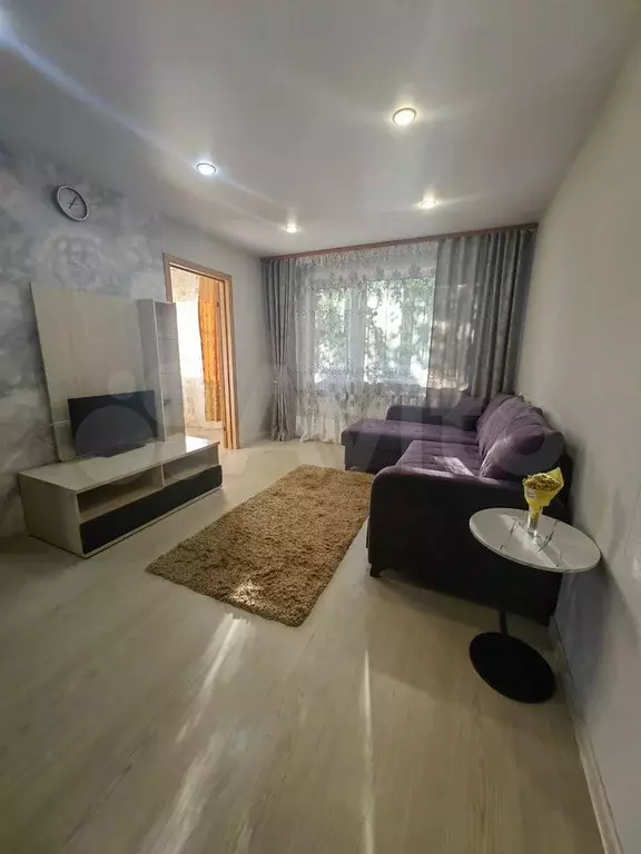 3-к. квартира, 48 м, 4/5 эт. - Фото 0