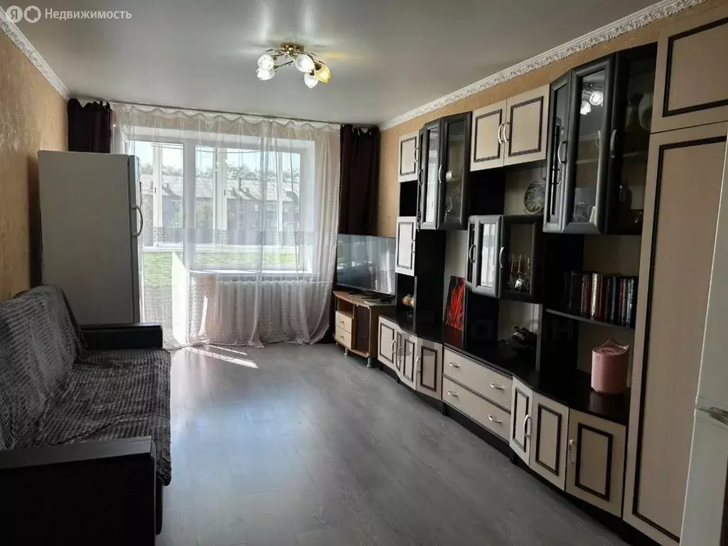3-комнатная квартира: Копейск, улица Лизы Чайкиной, 42 (57.5 м) - Фото 0