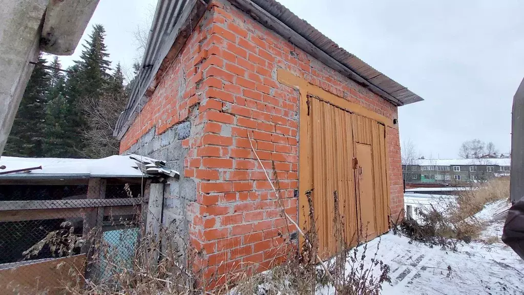 Гараж в Ханты-Мансийский АО, Ханты-Мансийск ул. Гагарина, 47 (27 м) - Фото 1