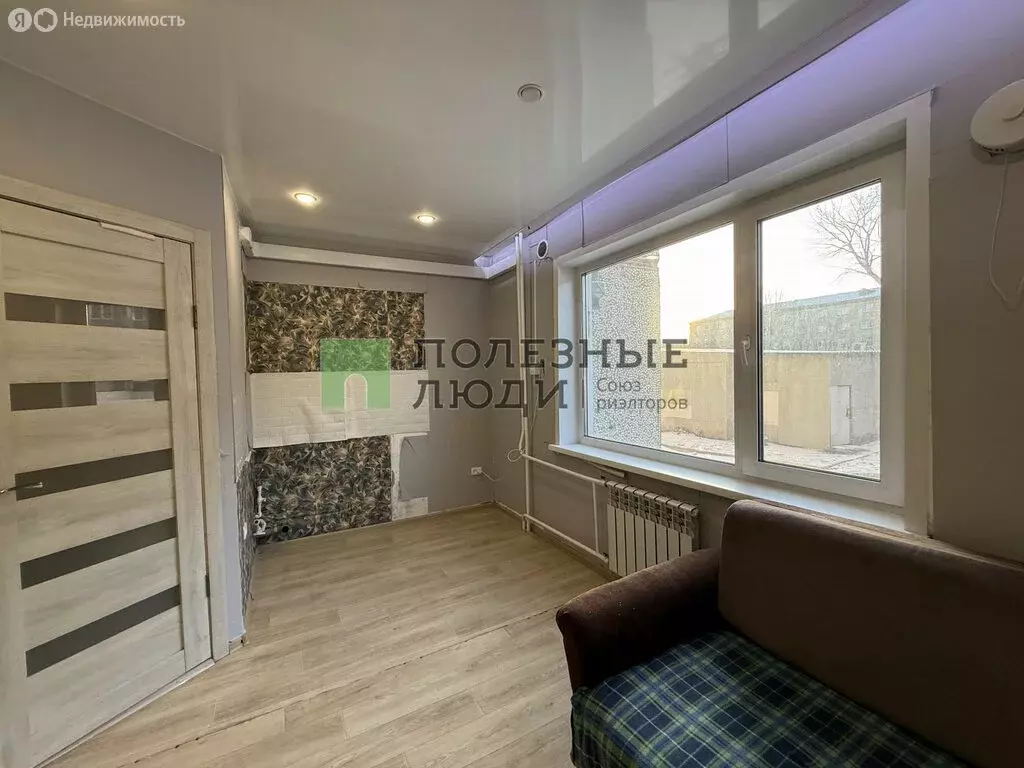 Квартира-студия: Красноярск, улица 60 лет Октября, 151 (18.5 м) - Фото 2