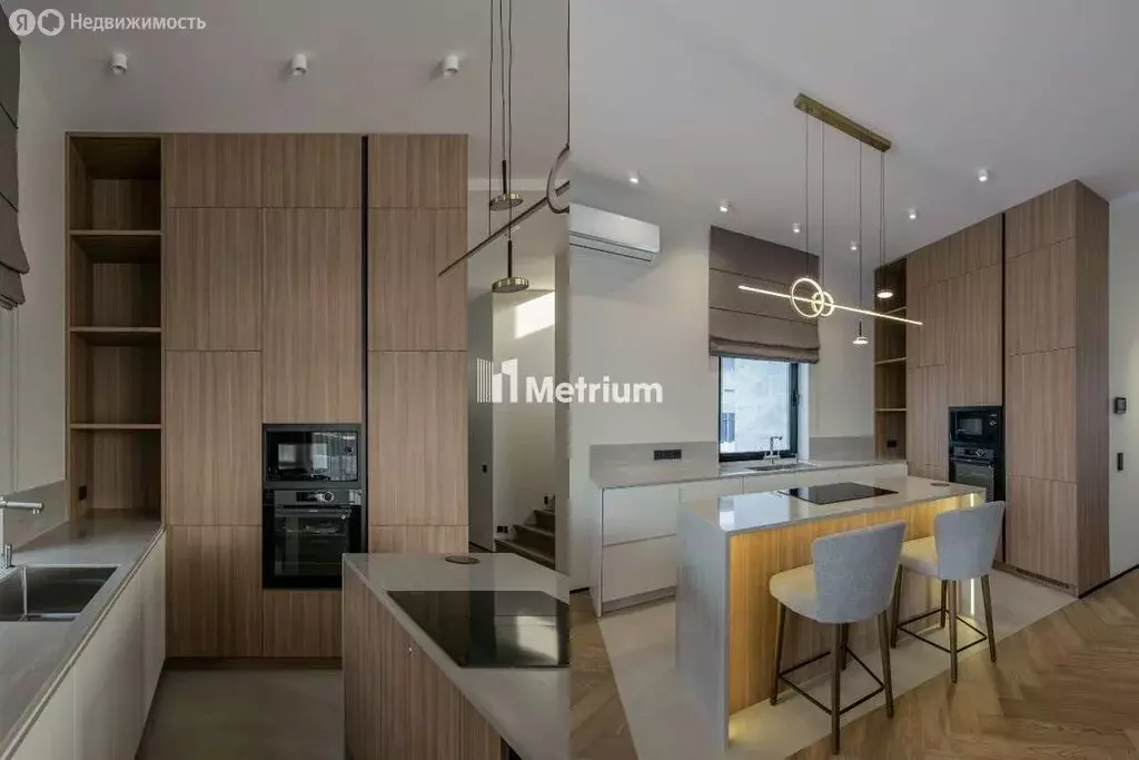 Дом в деревня Исаково, КП Павловы озёра (307 м) - Фото 1