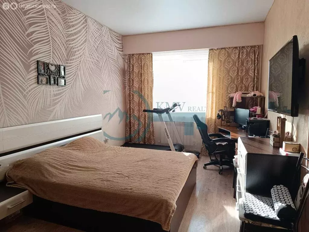 3-комнатная квартира: Ессентуки, улица Шмидта, 78 (85 м) - Фото 1