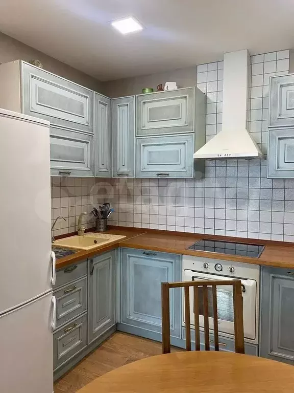2-к. квартира, 70 м, 9/10 эт. - Фото 1