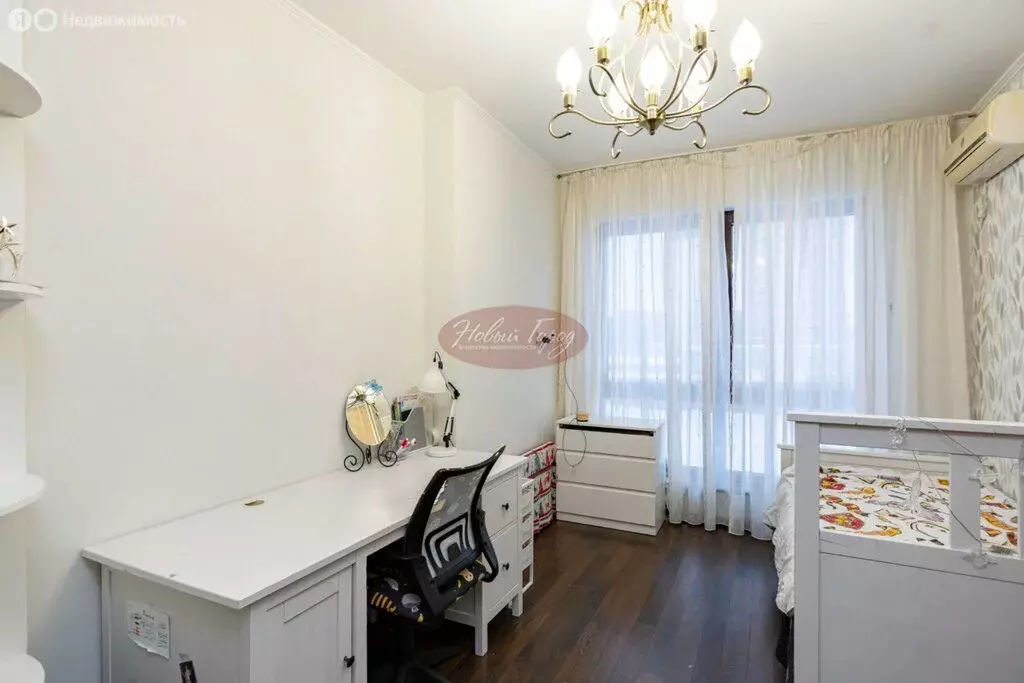 4-комнатная квартира: Тюмень, улица Максима Горького, 68к1 (103 м) - Фото 1